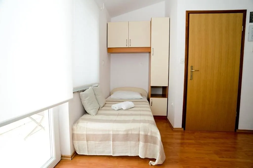 Studio Sukosan 6131C Apartment